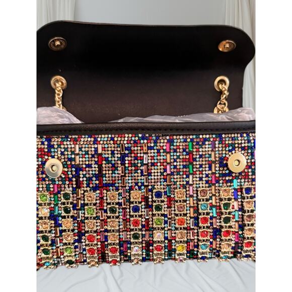 Glamorous Jewel-Encrusted Handbag with Chain Strap – Formal/Event Purse - Picture 6 of 8